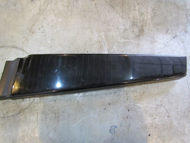 2006 Audi A8L RH Passenger Exterior B Pillar Trim