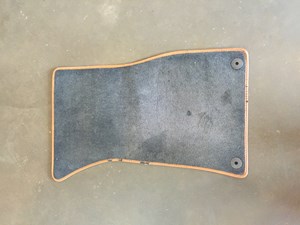 06 Audi  Front RH Passenger Carpet Floor Mat