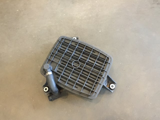  06 Audi A8L Fuel Vapor Canister