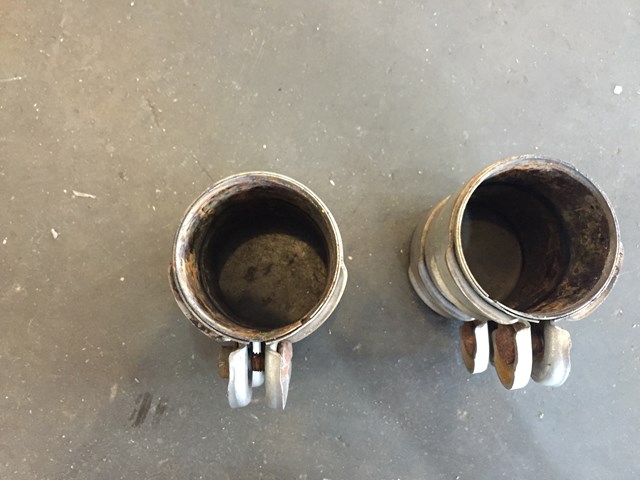 2006 Audi A8L Exhaust Clamp Set (2) 1K0 253 141