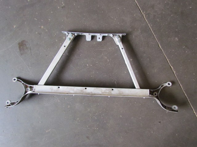 2006 Audi A8L Strut Tower Brace 4E1 805 253 F