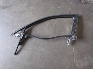 2006 Audi A8L LH Drivers Front Door Window Frame