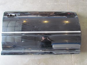 2006 Audi A8L RH Passenger Front Door Shell