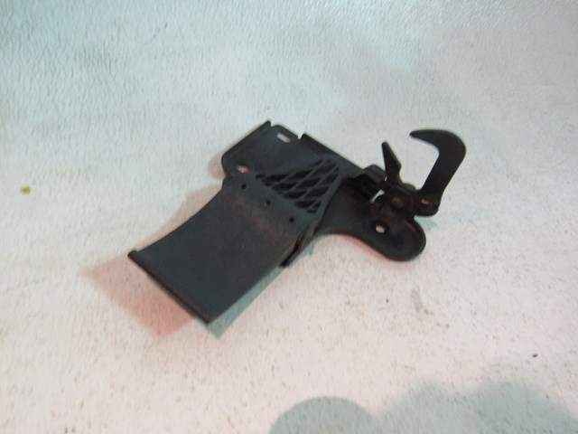 2006 Audi A8L Upper Hood Latch Release 4E0823485B