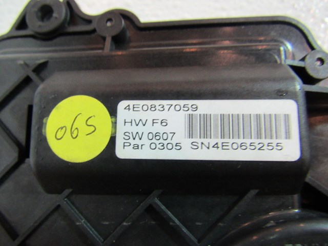 04 05 06 07 08 Audi A8L RH Front Door Close Assist Motor 4E0837059