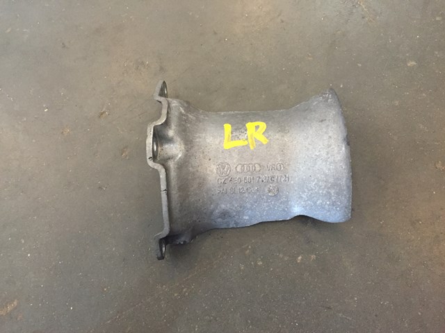 06 Audi A8L Rear Axle Sheild 4E0 907 277