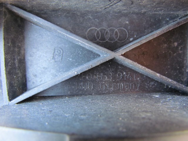 2006 Audi A8L Rh Passenger Rear Side Skirt Mount 4E0853914