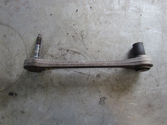 2006 Audi A8L RH Passenger Rear Lower Control Arm
