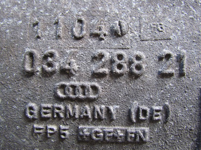 2006 Audi A8L LH Drivers Rear Lower Control Arm 034 288 21