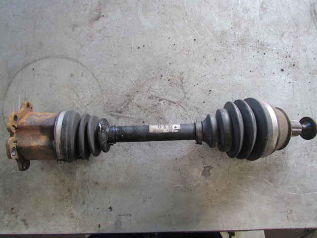 2006 Audi A8L RH Passenger Front Axle Shaft Boot Torn