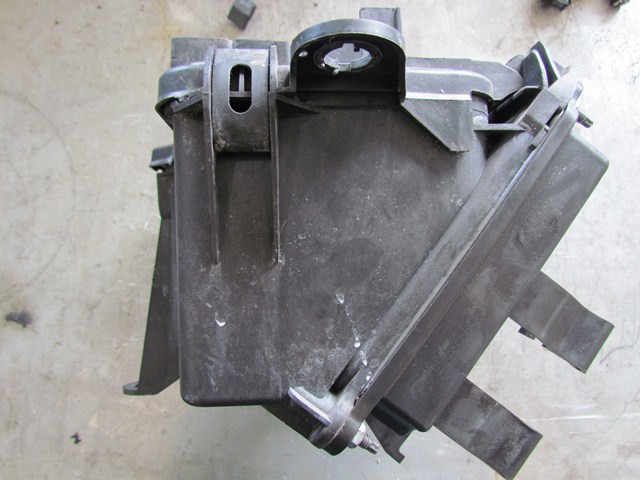 2006 Audi A8L Relay And Harness Junction Box