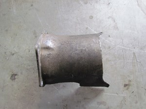 2006 Audi A8L LH Drivers Front Axle Shield 4E0407719