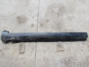 2006 Audi A8L LH Drivers Side Side Skirt SEE PICTURES