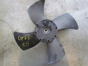 2003 Infiniti G35 Coupe RH Passenger Side Radiator Fan Blade