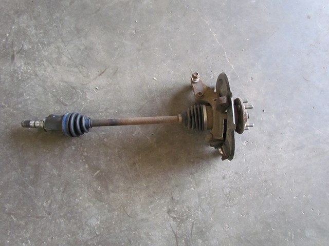 2007 Subaru Forester LH Drivers Front Spindle With Axle