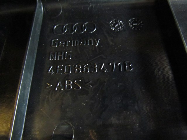 2004 Audi A8L Trunk Plate 4E0863471B