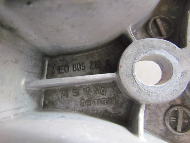 2004 Audi A8L Strut Tower Bar