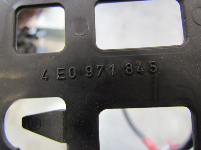 2004 Audi A8L Battery Fuse Box With Battery Cable 4E0971845