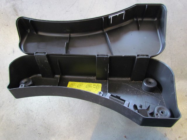 2004 Audi A8L Emergency Jack Case