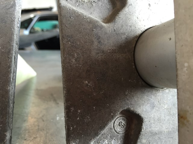 2004 Audi A8L (2) Rear LH RH Bumper Reinforcement Shocks OEM 4E0807357A 4E080735