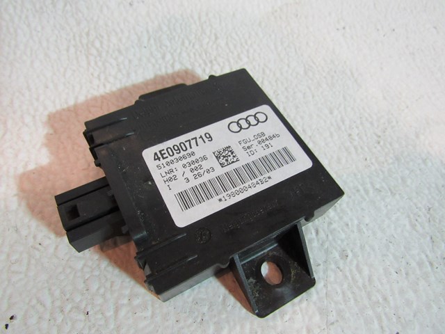 04 05 06 Audi A8L Immobilizer Module 4E0907719