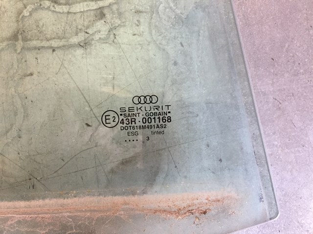 2004 Audi A8L Rear RH Passenger Door Glass