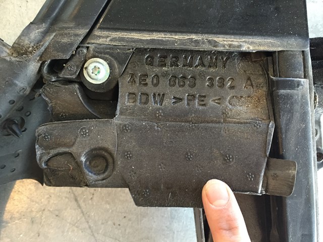 2004 Audi A8L Rear RH Window Frame