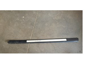 2004 Audi A8L Front RH Door Sill Kick Plate