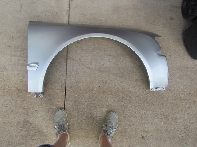 04 Audi A8L RH Passenger Fender