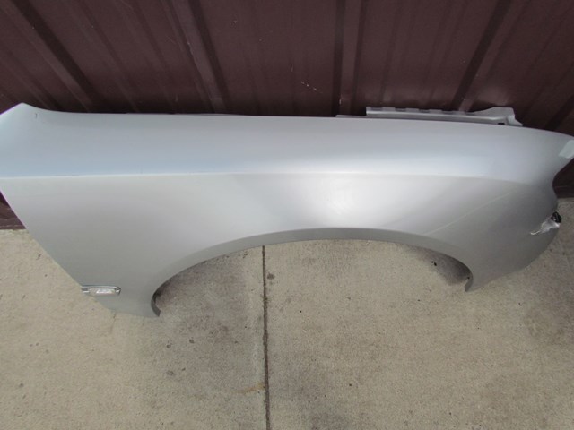 04 Audi A8L RH Passenger Fender