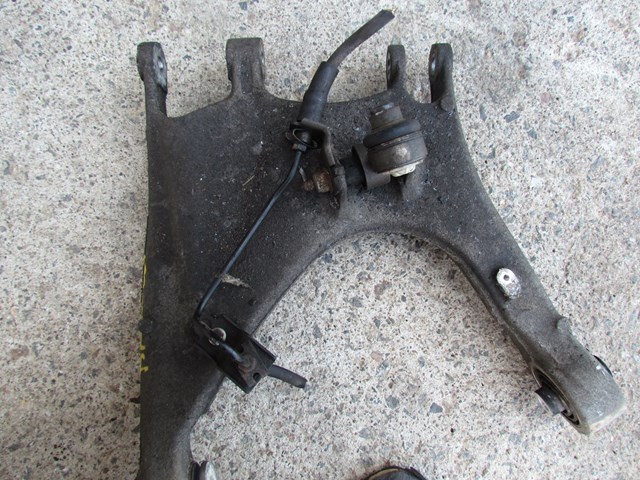 2004 Audi A8L RH Passenger Rear Lower Control Arm 03428921