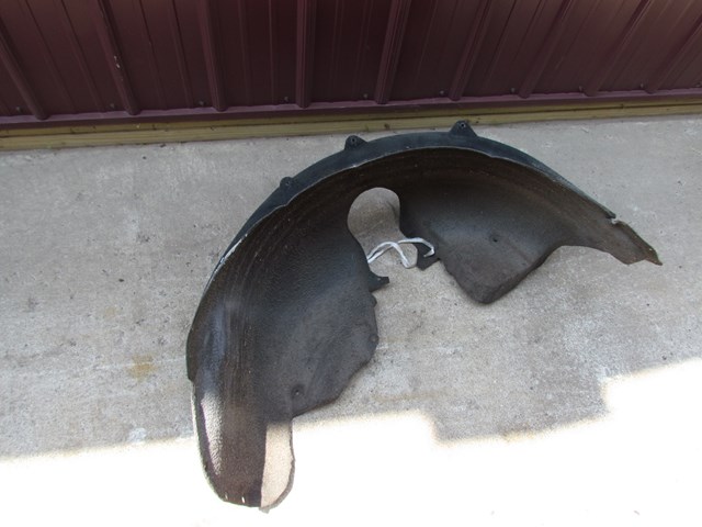 2004 Audi A8L LH Drivers Rear Wheel Liner