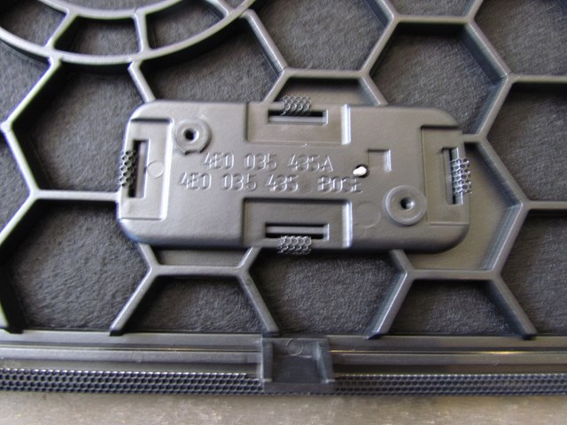 2004 Audi A8L Rear Speaker Cover 4E0035435A