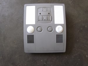 2004 Audi A8L Rear Dome Light Assy 4E0947111