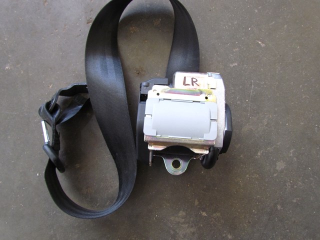 2004 Audi A8L Rear LH Drivers Seat Belt 4E0857805