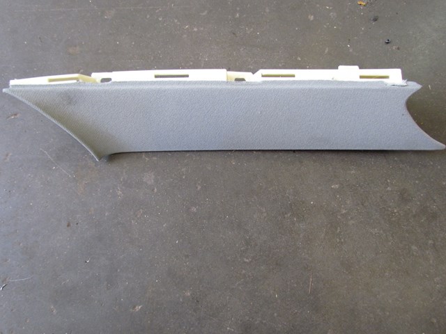 2004 Audi A8L RH Rear Quarter Window Trim 4E0867246