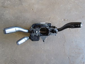 2004 Audi A8L Turn Signal, Wiper, And Cruse Switch Assembly