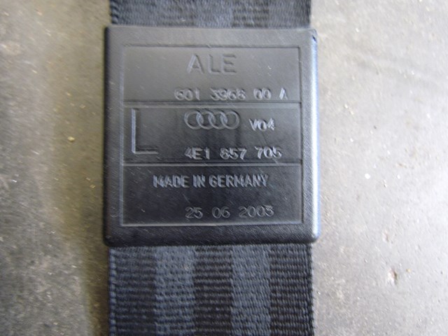 2004 Audi A8L LH Drivers Front Seat Belt