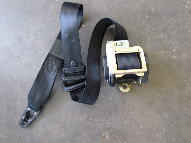 2004 Audi A8L LH Drivers Front Seat Belt