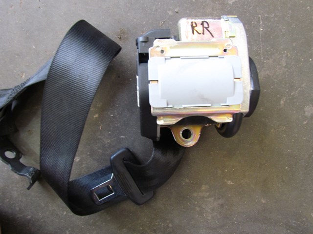 2004 Audi A8L Rear RH Passenger Seat Belt 4E0857806