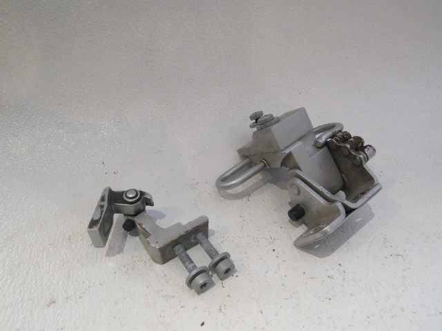 2004 Audi A8L LH Drivers Rear Door Hinge Set