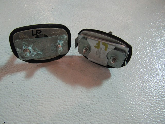 2004 Audi A8L LH Drivers Side Door Striker Set (2)