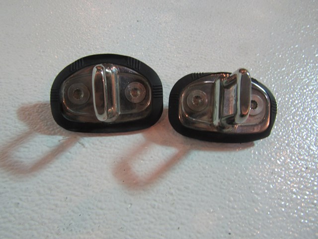 2004 Audi A8L LH Drivers Side Door Striker Set (2)