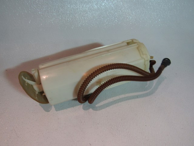 2004 Audi A8L LH Drivers Fuel Pump 