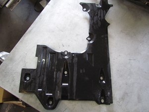 2004 Audi A8L RH Passenger Under Body Spalsh Shield 4E4 825 214 B