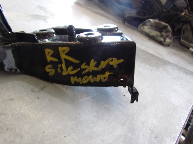 2004 Audi A8L Rear RH Passenger Side Skirt Mount