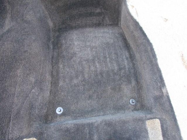 2004 Audi A8L Front RH Passenger Interior Carpet 