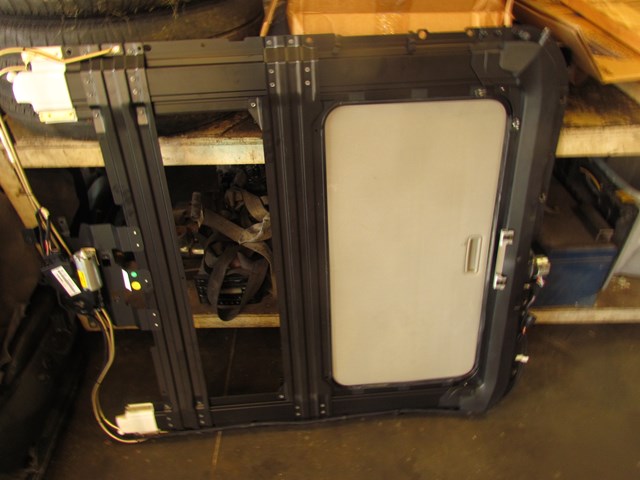 2004 Audi A8L A8 Sunroof Sun Roof Moon Roof Assembly