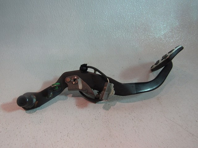 2002 Lexus IS300 Brake Pedal