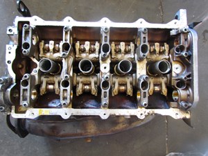 2004 Audi A8L RH Cylinder Head With Exhaust Manifold